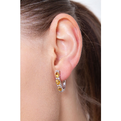 Pendientes de oro blanco de 18k con diamantes y citrinos