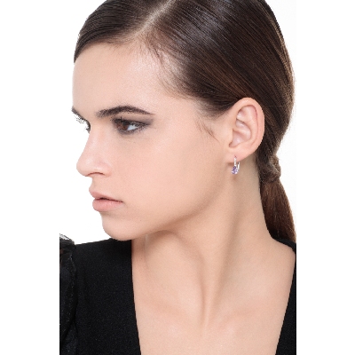 Pendientes de oro blanco de 18k con amatistas y diamantes