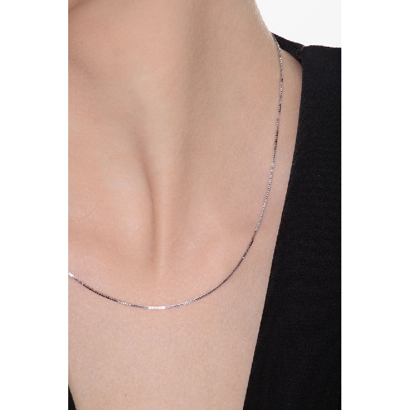 Cadena veneciana de oro blanco de 18 kilates