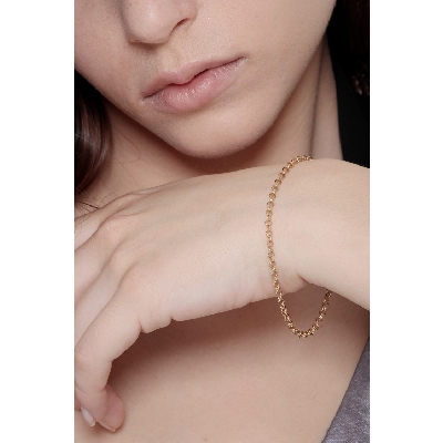 Pulsera en oro amarillo 18k con una longitud de 19 cm