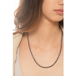 Collar de tenis pirámide en oro blanco 18 quilates con diamantes negros 2