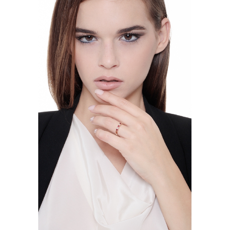 Anillo Eternity 5 Piedras Oro Amarillo 18k Diamantes y Rubíes