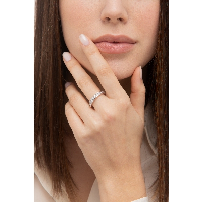 Anillo mujer Eternity riel en oro blanco 18k con diamantes