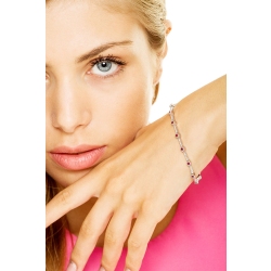 Pulsera alternada en oro blanco de 18 quilates engastados con rubíes 2