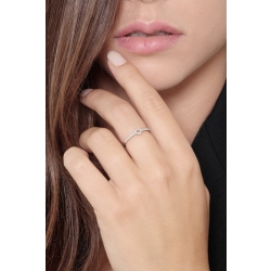 Anillo corazón de oro blanco 18 quilates con diamantes  2