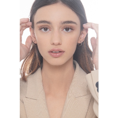 Pendientes aro abiertos en oro blanco 18k con diamantes