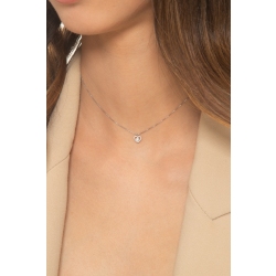 Collar en oro blanco 18 quilates con colgante en forma de corazón de diamantes 2