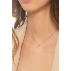 Collar oro blanco 18k corazón zafiro y diamantes 2