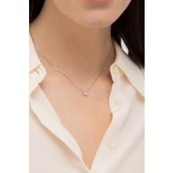 Collar oro blanco 18 quilates con diamantes y diamante central 2