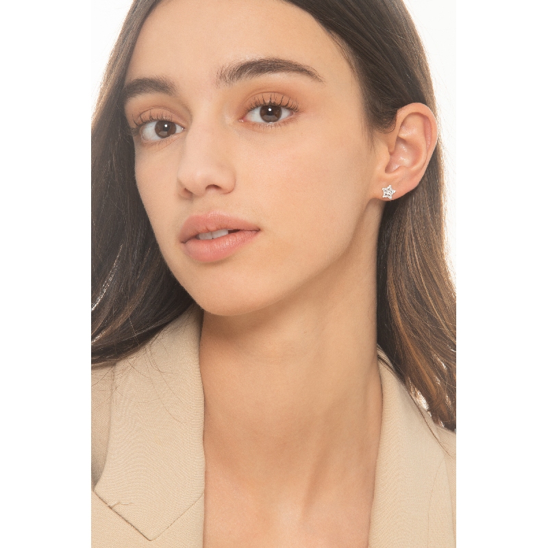Pendientes estrella en oro blanco de 18 quilates con diamantes