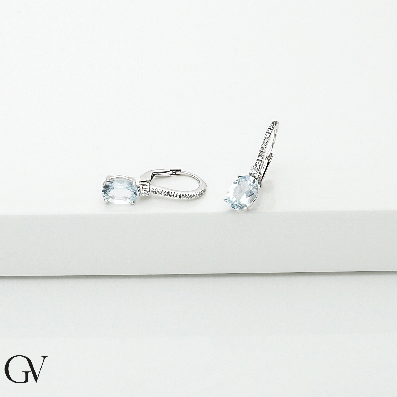 Pendientes de oro blanco de 18 quilates con aguamarina y diamantes MM8X6