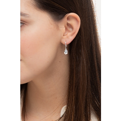 Pendientes de oro blanco de 18 quilates con aguamarina y diamantes MM8X6