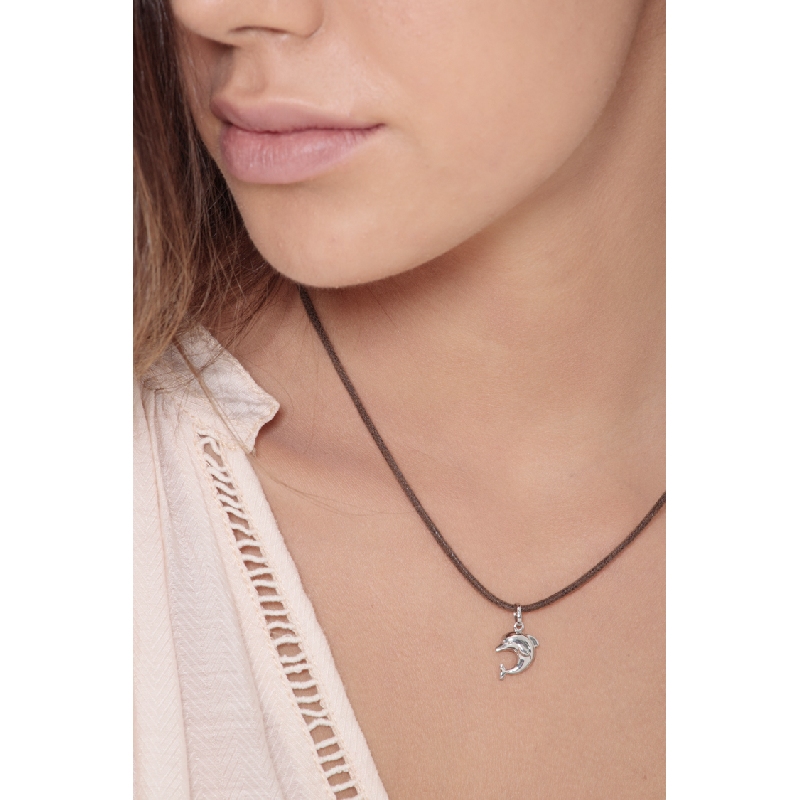 Colgante de delfín en oro blanco 18 quilates Colgante de delfín en oro blanco 18 quilates