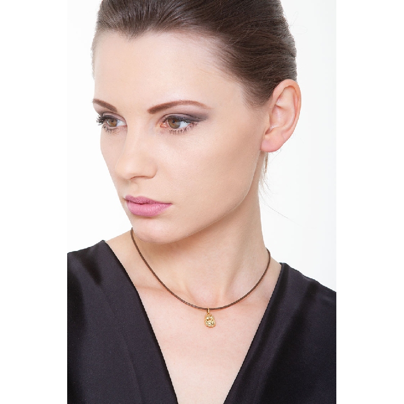 Colgante búho en oro amarillo 18k