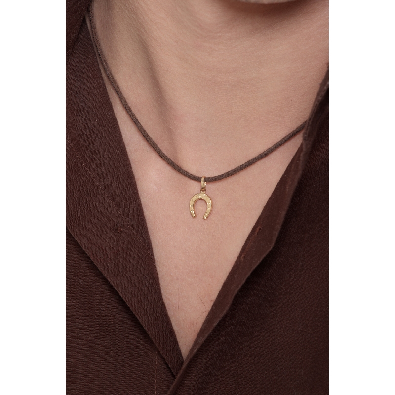 Colgante herradura en oro amarillo 18k, 1 cm