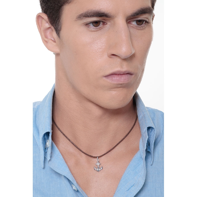 Colgante Áncora en oro blanco 18k