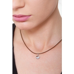 Colgante corazón en oro blanco de 18K 2