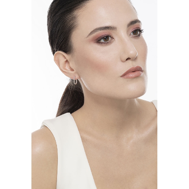 Pendientes ovalados en oro blanco de 18k diamantado