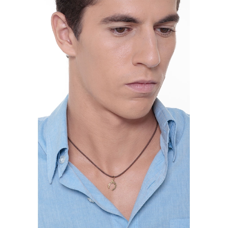 Colgante herradura en oro amarillo de 18 quilates Colgante herradura en oro amarillo de 18 quilates