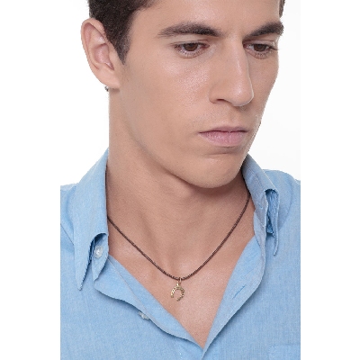 Colgante herradura en oro amarillo de 18 quilates