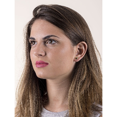 Pendientes tendencia de lóbulos en oro amarillo 18k en forma de corazón