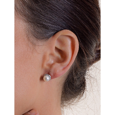Pendientes de oro blanco de 18 quilates con perlas y circonitas
